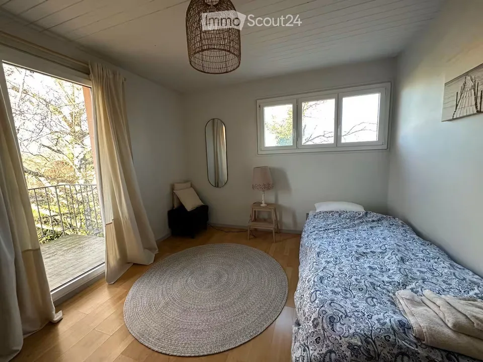 Vollständig möblierte Wohnung zur monatlichen Vermietung