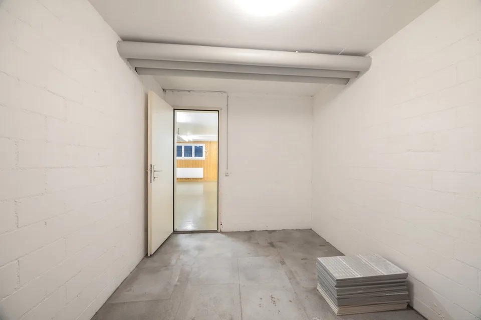 Appartamento a maisonnette 5½ locali con 120m2 di quota di terreno e giardino frontale 32m2 – foto 17 di 18