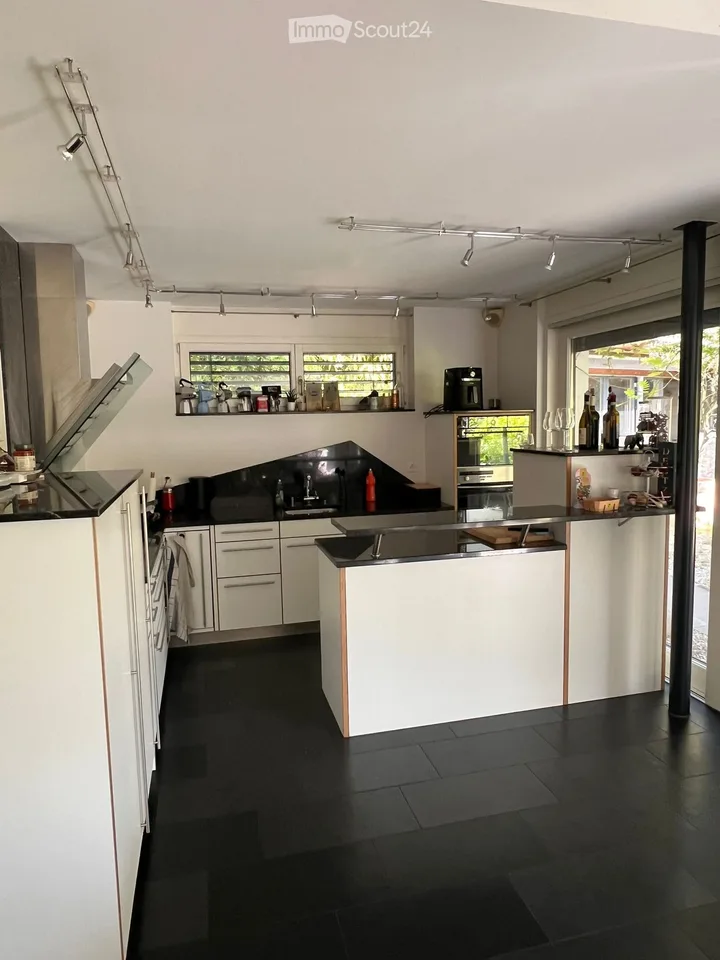 Helles Zimmer in Einfamilienhaus-WG – Foto 4 von 5
