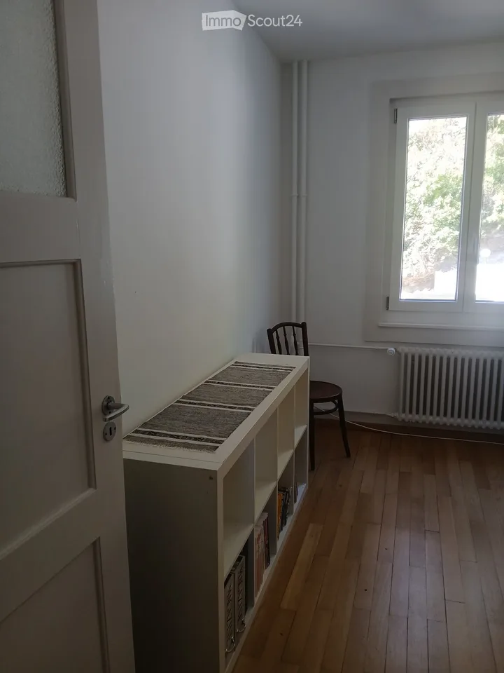 Zimmer in Wohngemeinschaft in Neuchâtel – Foto 2 von 5
