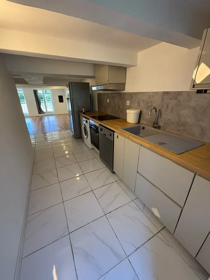 Charming 2.5-room apartment in Henniez