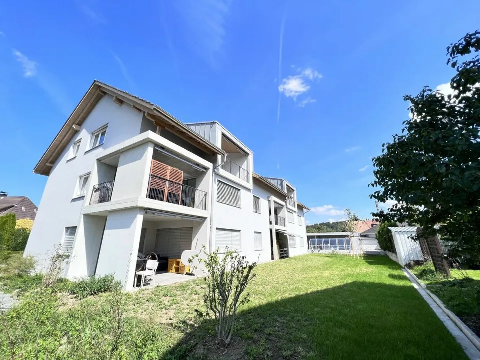 Appartement 3 1/2 pièces au rez-de-chaussée