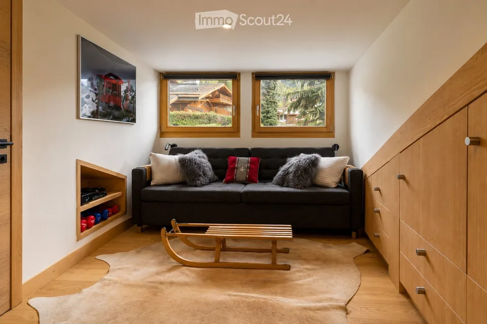 Exceptional 6.5-Room Penthouse in the Heart of Verbier