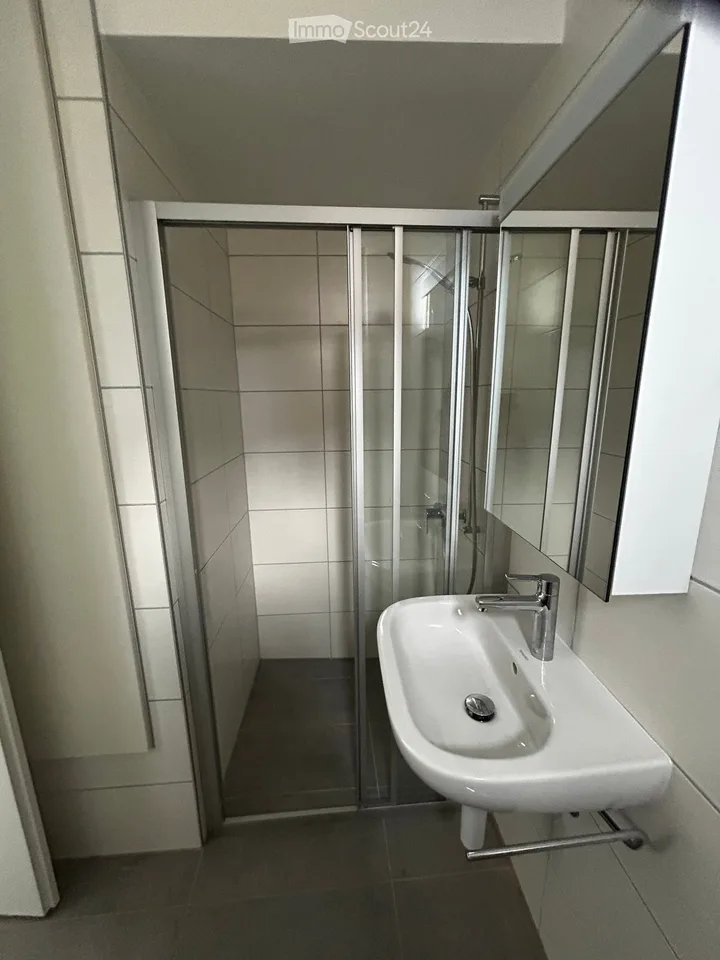 Wohnung 3 Zimmer zur Miete in Serrières – Foto 4 von 4