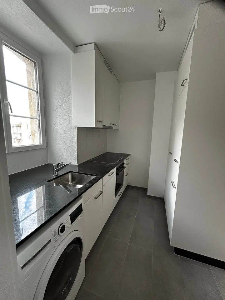 Wohnung 3 Zimmer zur Miete in Serrières – Foto 3 von 4