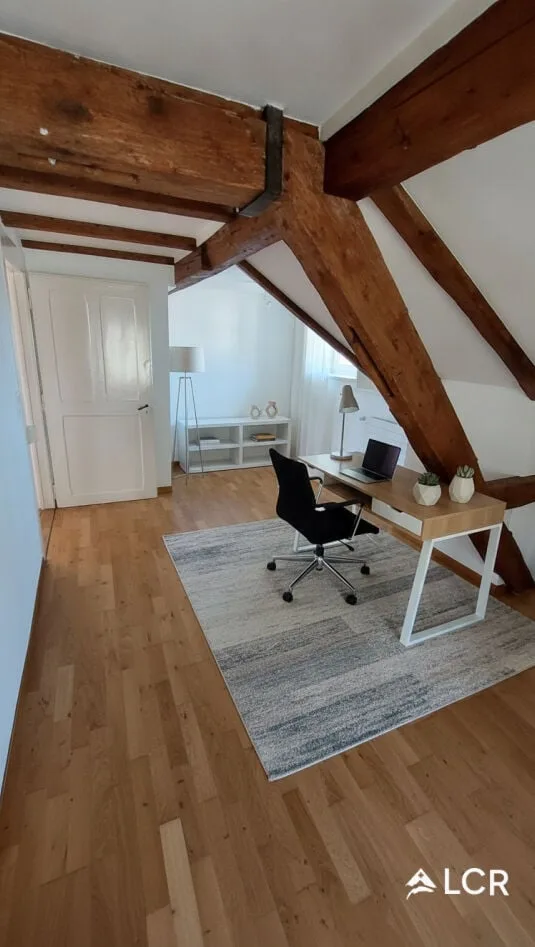 Beautiful 4.5-room apartment in Montézillon