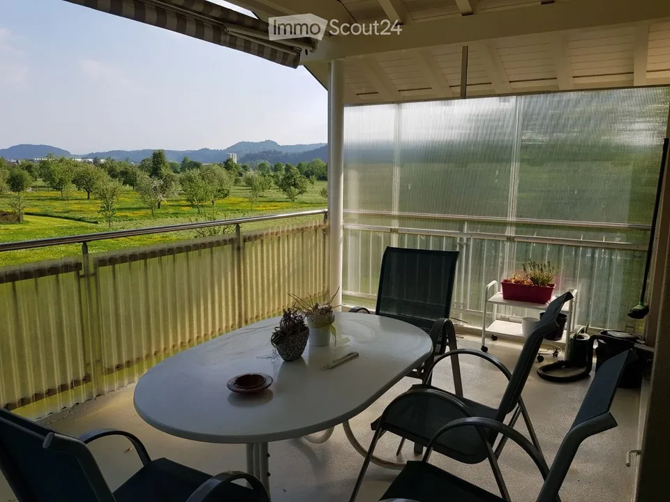 Appartement 3.5 pièces, près de Zofingen, dans la campagne