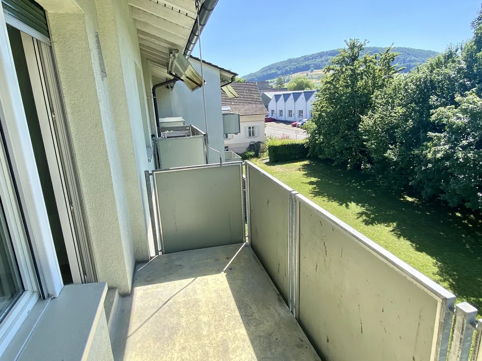 Schöne 3-Zimmer-Wohnung mit Balkon an ruhiger Lage