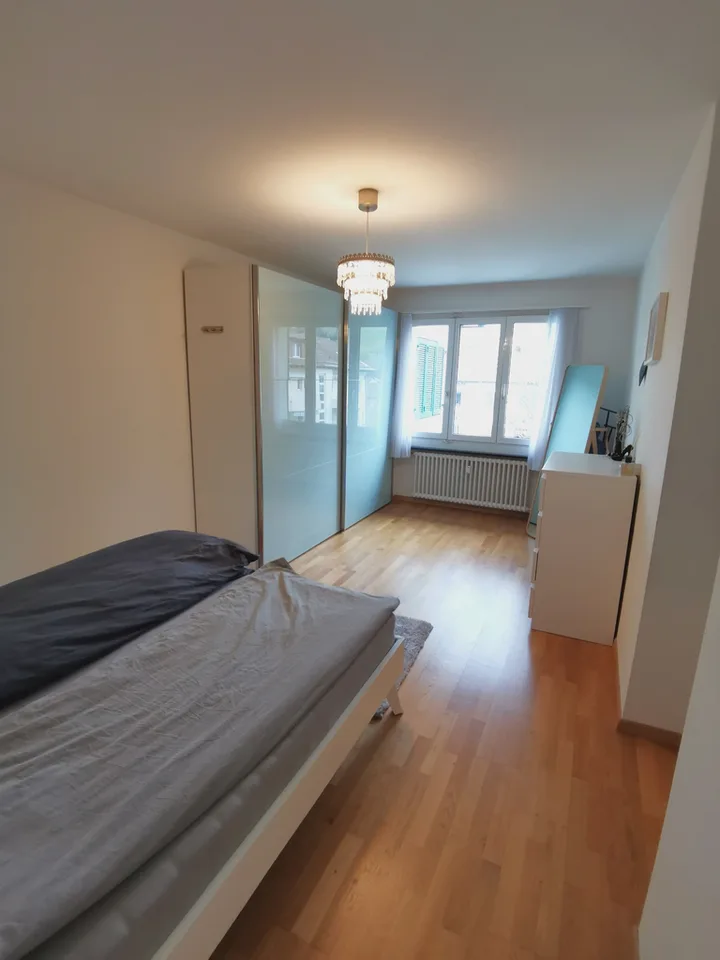 Schöne 2.5 Zimmer Wohnung an ruhiger Lage