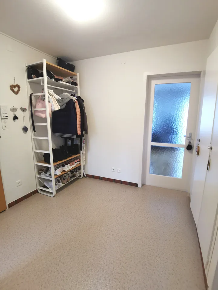 Schöne 2.5 Zimmer Wohnung an ruhiger Lage