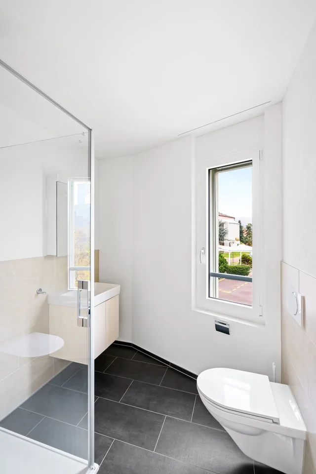 Topmoderne 2-Zimmerwohnung in Neubau nahe Bahnhof Dübendorf – Foto 9 von 10