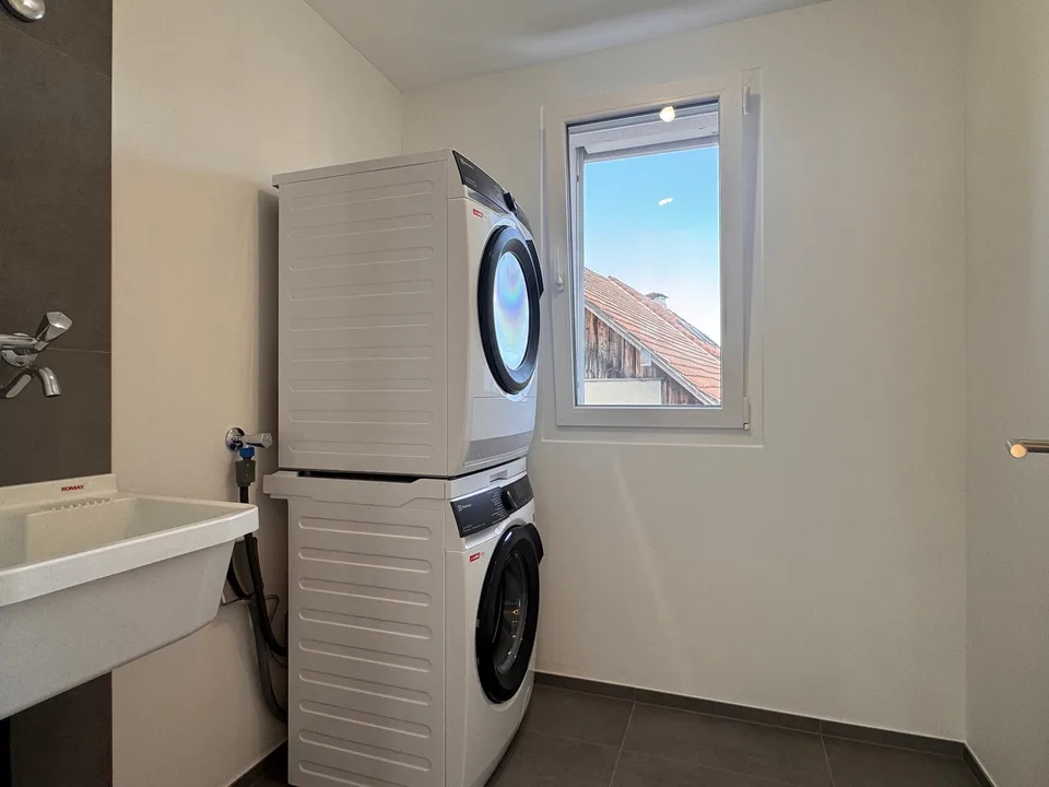 Appartement moderne 3.5 pièces dans un immeuble neuf à Gontenschwil.