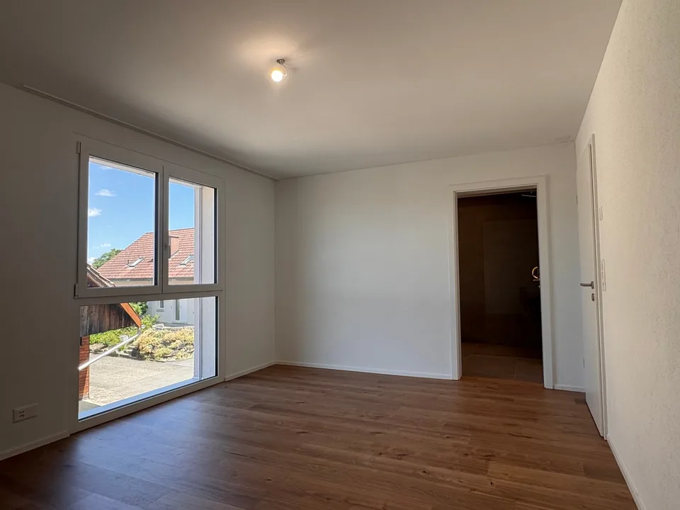 Appartement moderne 3.5 pièces dans un immeuble neuf à Gontenschwil.