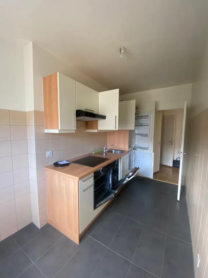 Bello appartamento di 3.5 locali con ampio balcone – foto 10 di 13