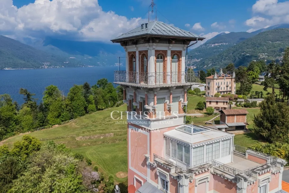 Villa Gilda ? Seeufervilla mit Pool am Lago Maggiore, Luino – Foto 3 von 13