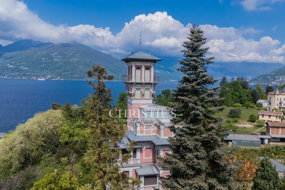 Villa Gilda ? Seeufervilla mit Pool am Lago Maggiore, Luino – Foto 11 von 13