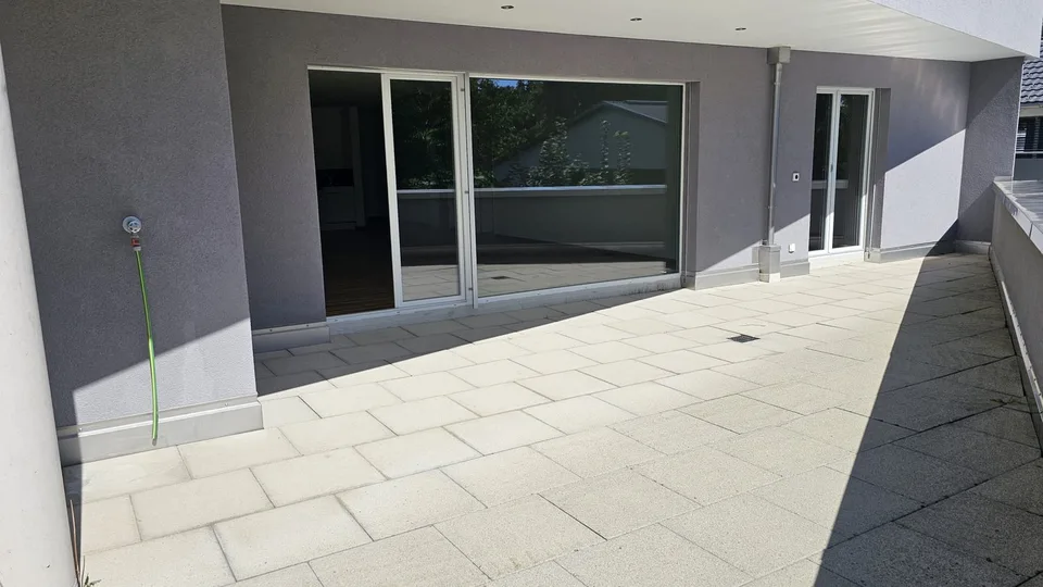 Ufficio luminoso di 3,5 locali al 1° piano a Zuzwil – disponibile immediatamente – foto 5 di 17