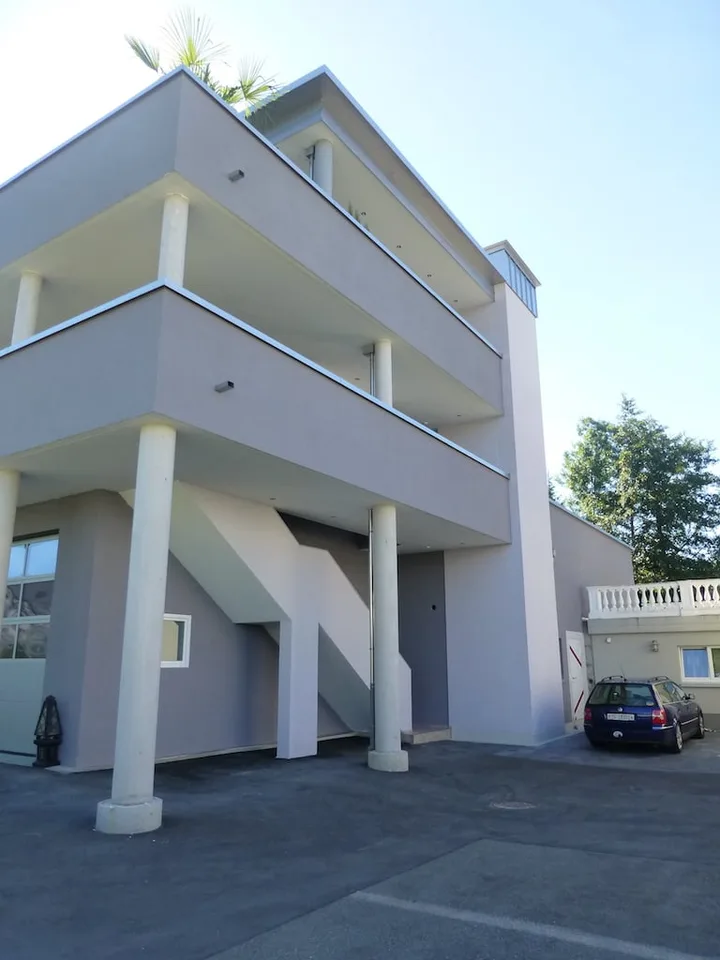 Ufficio luminoso di 3,5 locali al 1° piano a Zuzwil – disponibile immediatamente – foto 16 di 17
