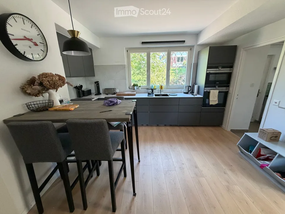 Grosszügige 7.5-Zimmer-Villa mit traumhaftem Garten in Küsnacht ZH