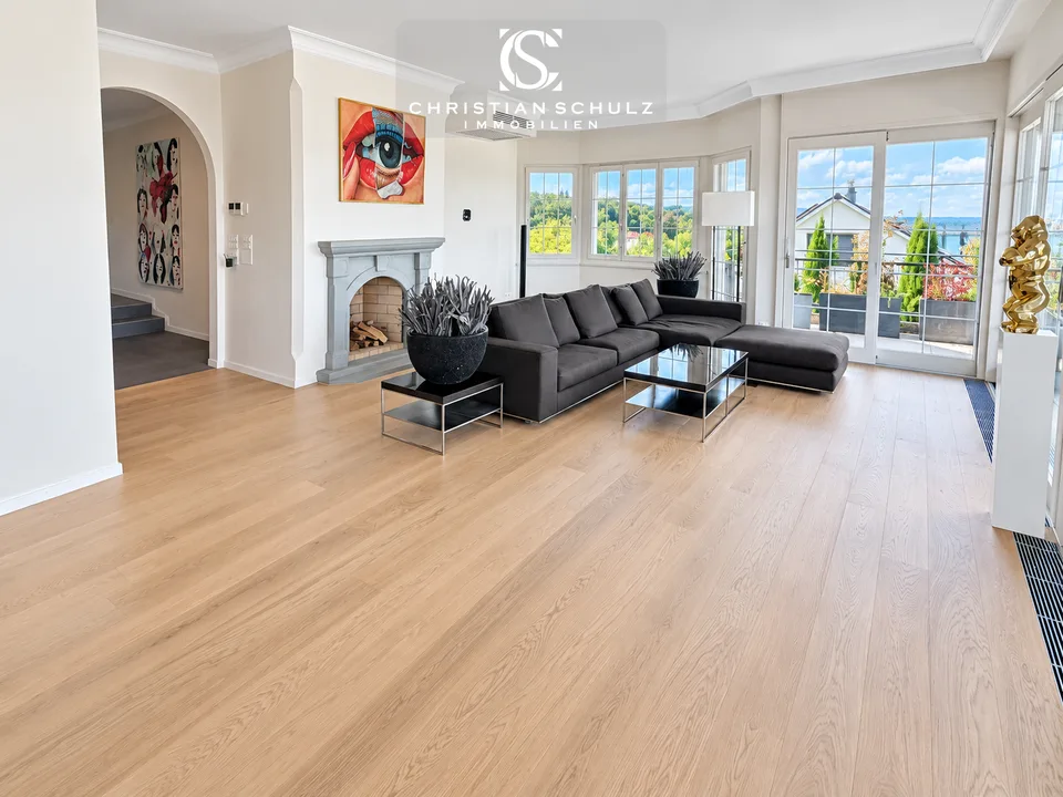 Exklusive 9-Zimmer-Maisonettewohnung mit traumhafter Seesicht, Spa und privatem Lift – photo 7 sur 21
