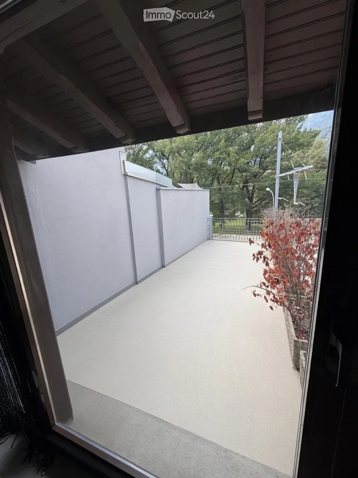 HELLES APARTMENT MIT GROSSEM BALKON