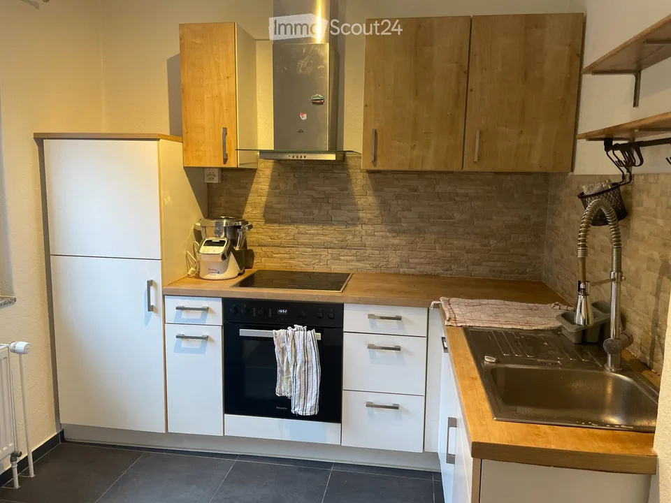 Casa completamente arredata in affitto per 6 mesi a Val-de-Ruz