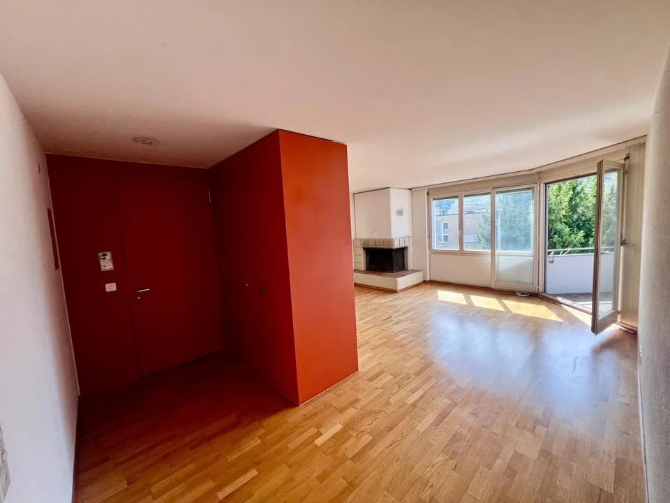 Abitazione spaziosa di 110 m² con balcone