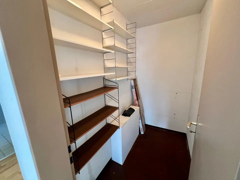 Abitazione spaziosa di 110 m² con balcone