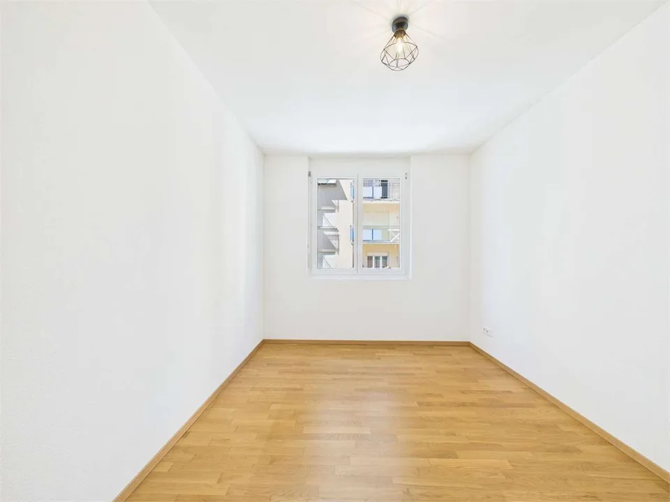 Bellinzona - Appartement 4.5 pièces disponible immédiatement – photo 4 sur 10
