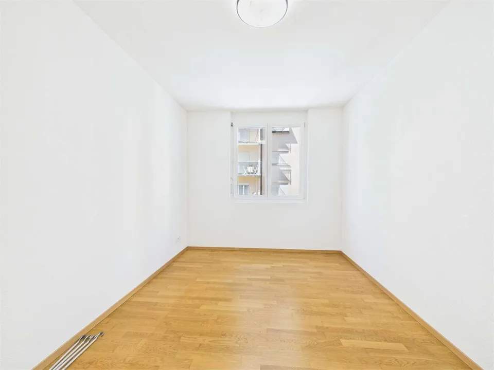 Bellinzona - Appartement 4.5 pièces disponible immédiatement – photo 3 sur 10