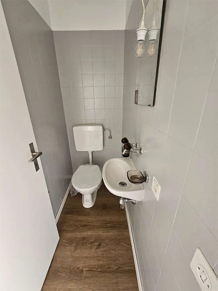 Chiasso, Miete grosszügige 3.5-Zimmer-Wohnung mit Balkon – Foto 7 von 10