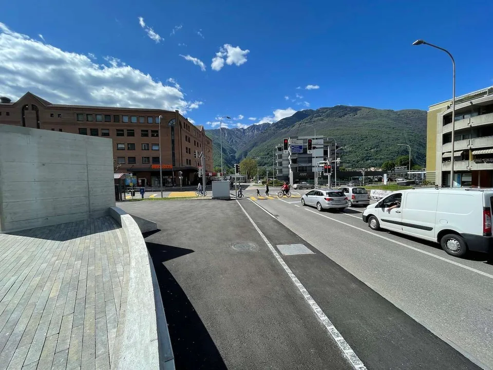 Giubiasco Gewerbemiete letzter Gewerberaum 87 m² – Foto 6 von 8