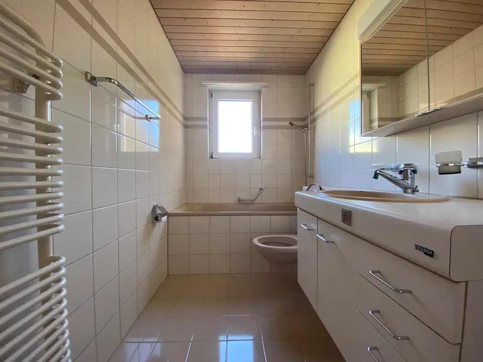 Quartiere residenziale tranquillo e soleggiato