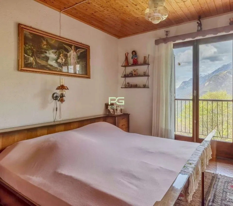 Bauernhöfe mit Blick auf die Berge von Arbedo zum Verkauf – Foto 9 von 9