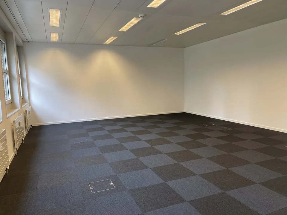 Representative office spaces near Coop Center – photo 4 of 7