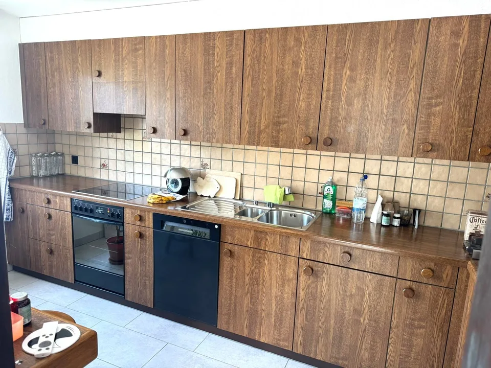 LOTS OF SPACE IN YOUR NEW HOME - Spacious 3.5-room attic apartment for rent.