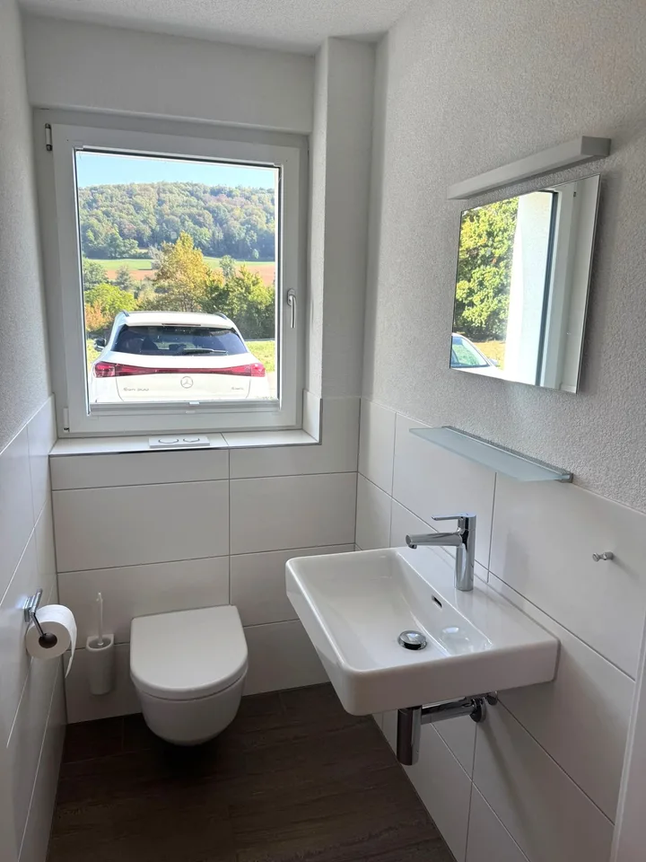 Spacious 3.5-room apartment for rent.
