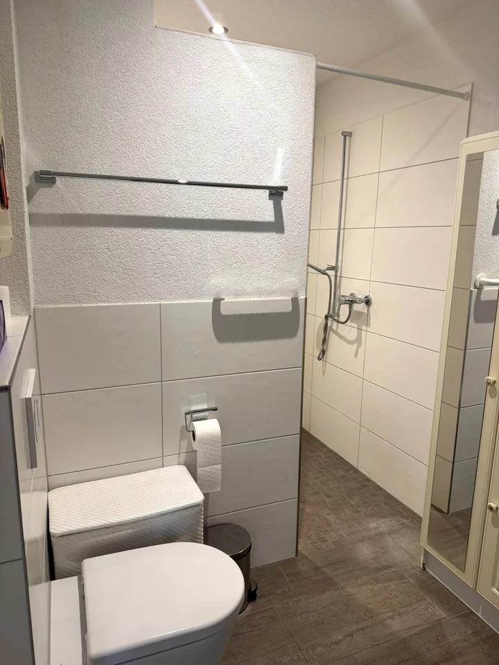 Spacious 3.5-room apartment for rent.