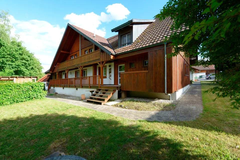 Amriswil-Hefenhofen - charmantes 5.5-Zimmer-Doppeleinfamilienhaus – sofort verfügbar! – Foto 8 von 20