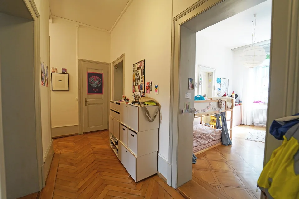 3½ ZI-WOHNUNG IN BERN - BREITENRAIN, MÖBLIERT, TEMPORÄR – foto 3 di 9
