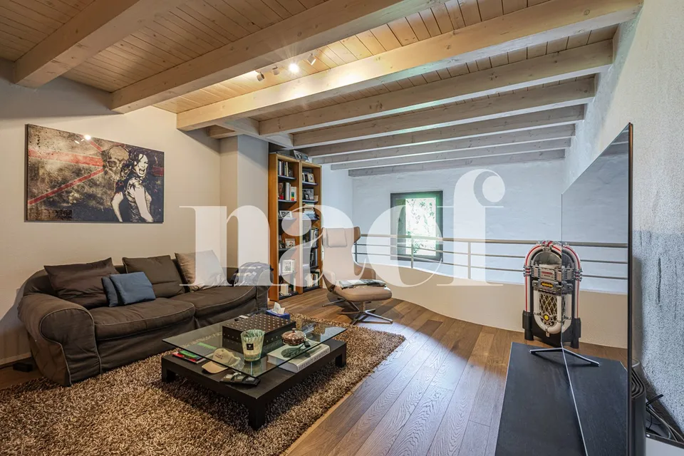 Élégante townhouse rénovée au coeur de Troinex – photo 6 sur 12