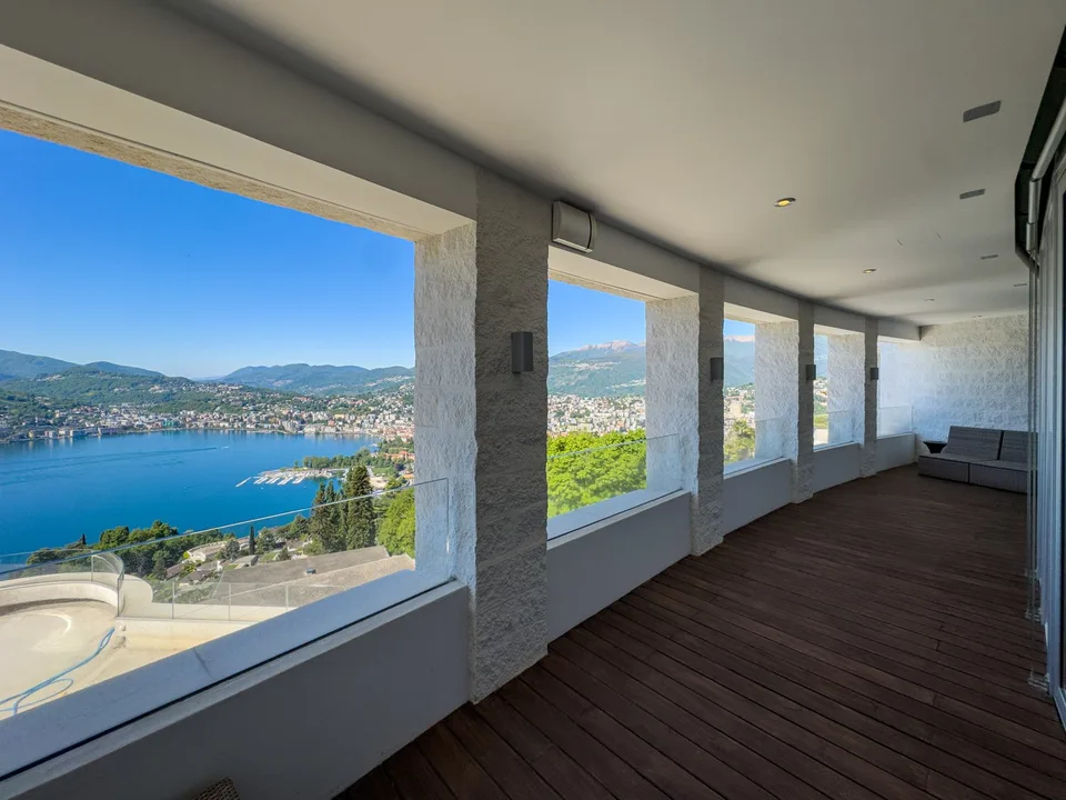 Appartamento duplex di lusso vista lago ad Aldesago – foto 13 di 15