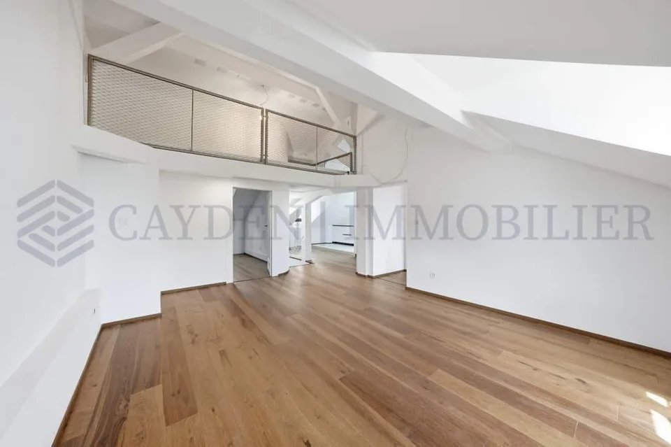 Exclusivité !!!! Beau 4 pièces entièrement rénové dans une bâtisse de charme. – Foto 12 von 22