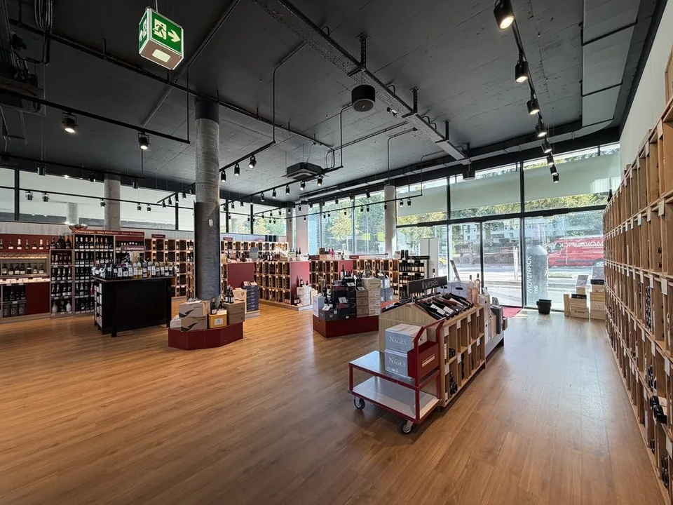 Bella superficie commerciale in affitto a Friburgo! – foto 4 di 7