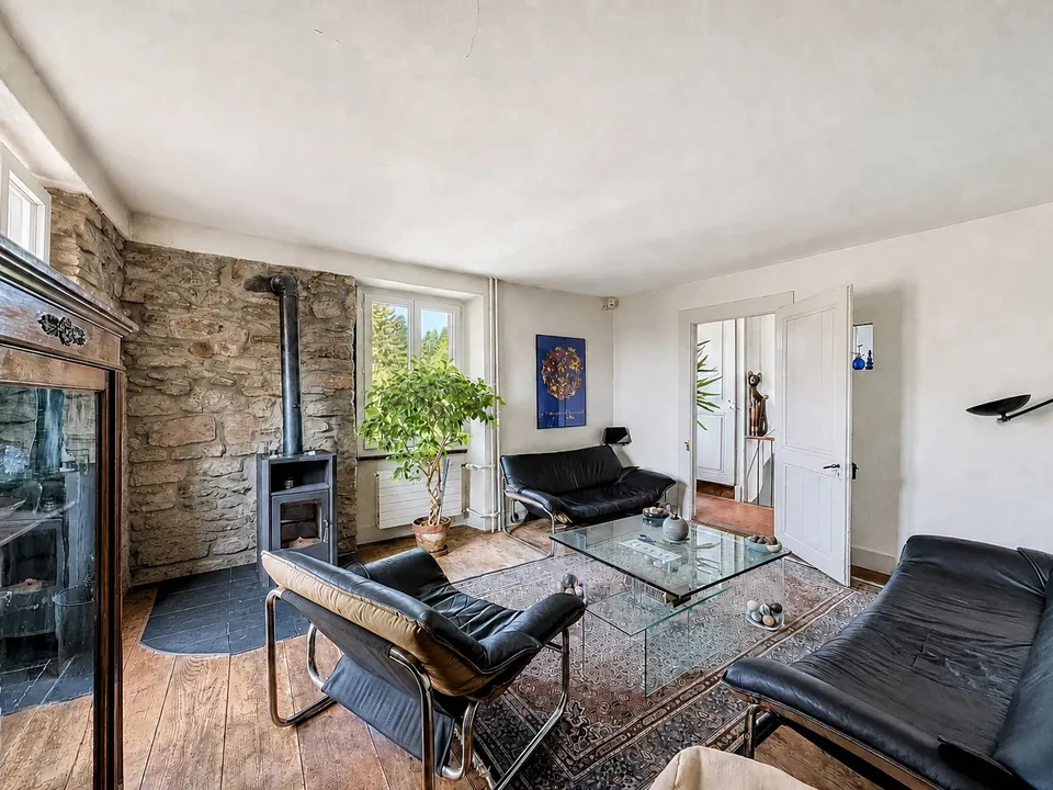 Schönes Dorfhaus im Herzen von Saint-Légier! – Foto 3 von 25