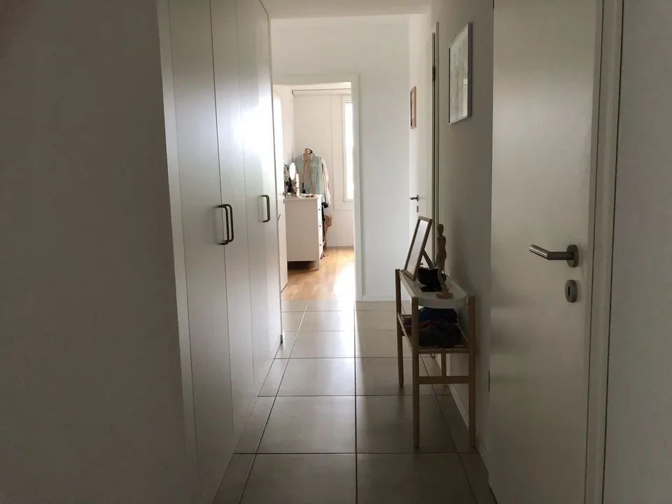 Moderne 3.5-Zimmer-Wohnung (90 m²) in Marly – Foto 8 von 11