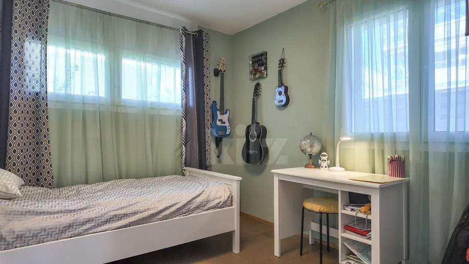 Schöne Villa in idealer Lage und sorgfältig gepflegt – Foto 6 von 13