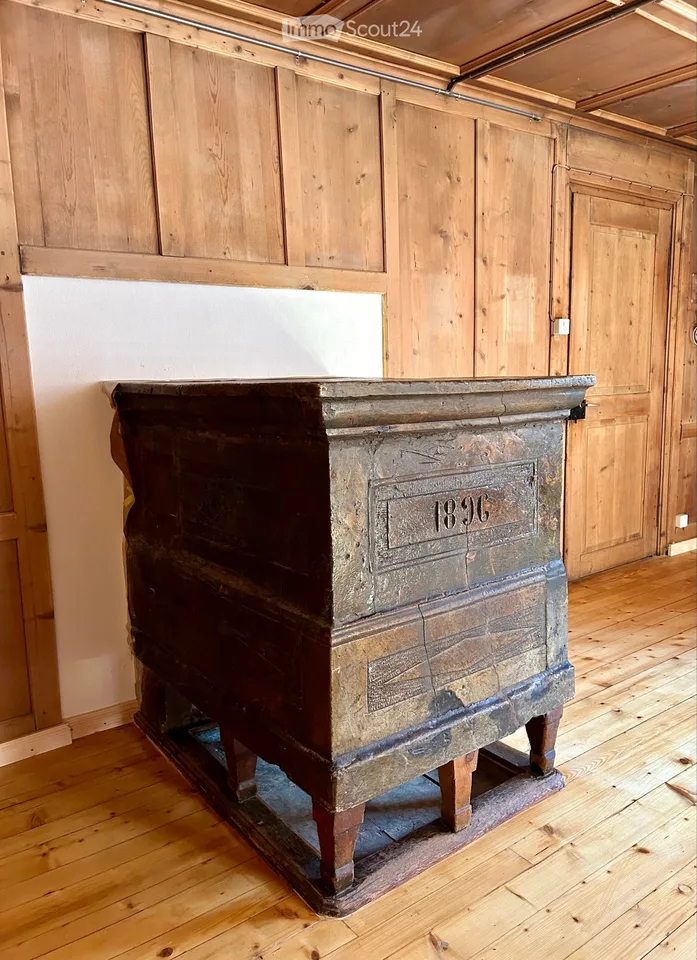 Appartement 2.5 pièces rénové avec amour dans un immeuble ancien