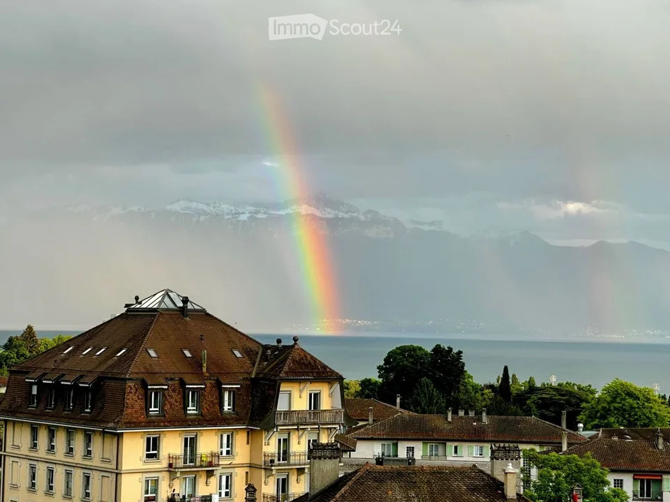 Wohnung mit 3.5 Zimmern und atemberaubendem Seeblick
