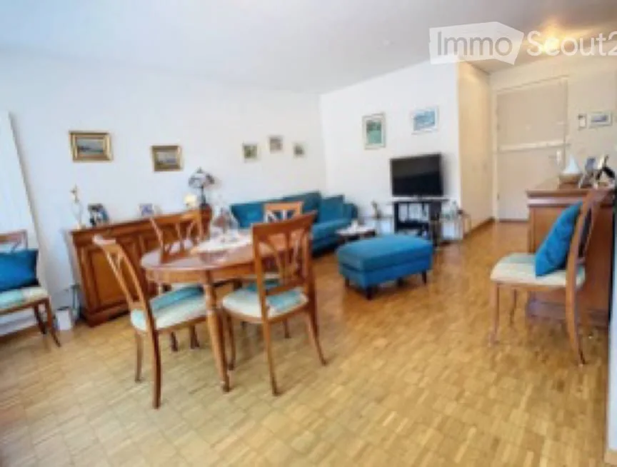Large 3-room apartment 75m2 with balcony in Meyrin